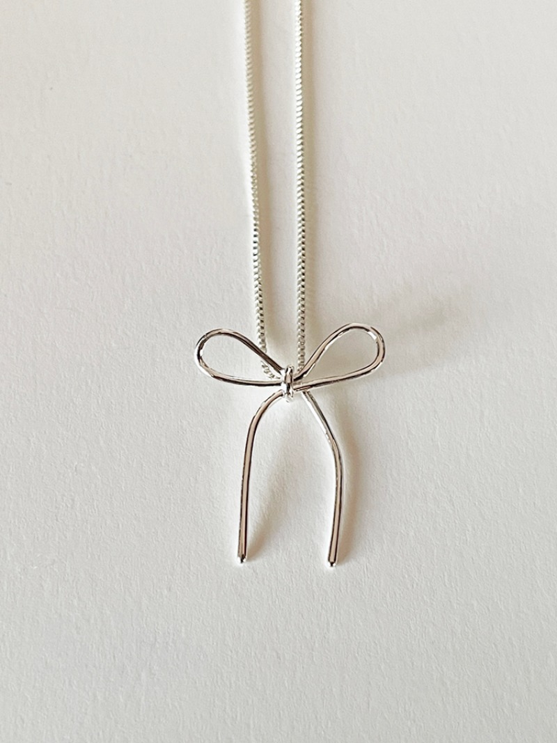 Bow Necklace (silver)