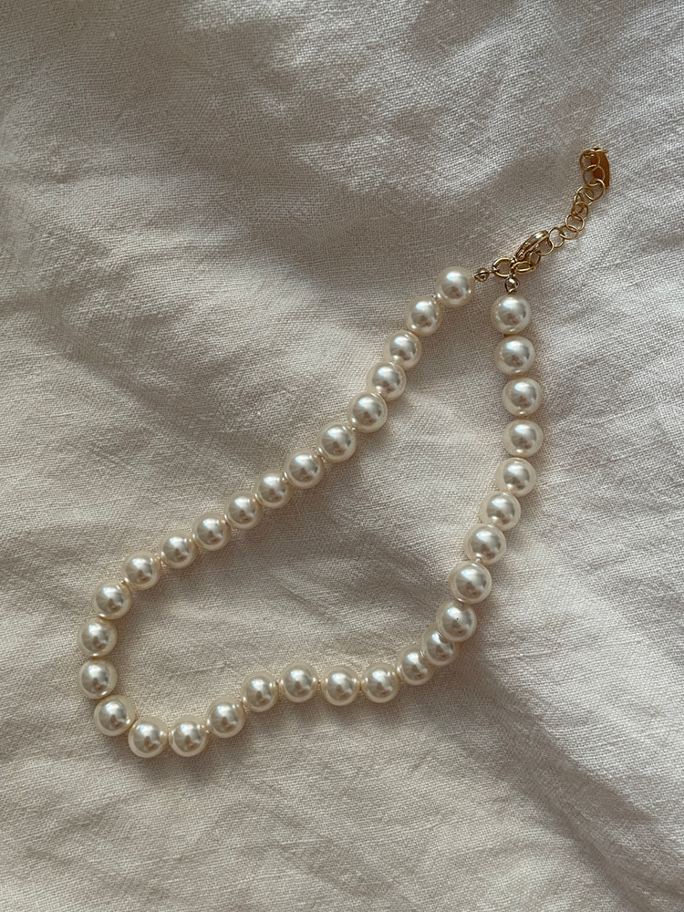 [셀러브레이션by엘리오나] Classic Pearl Necklace (10mm)